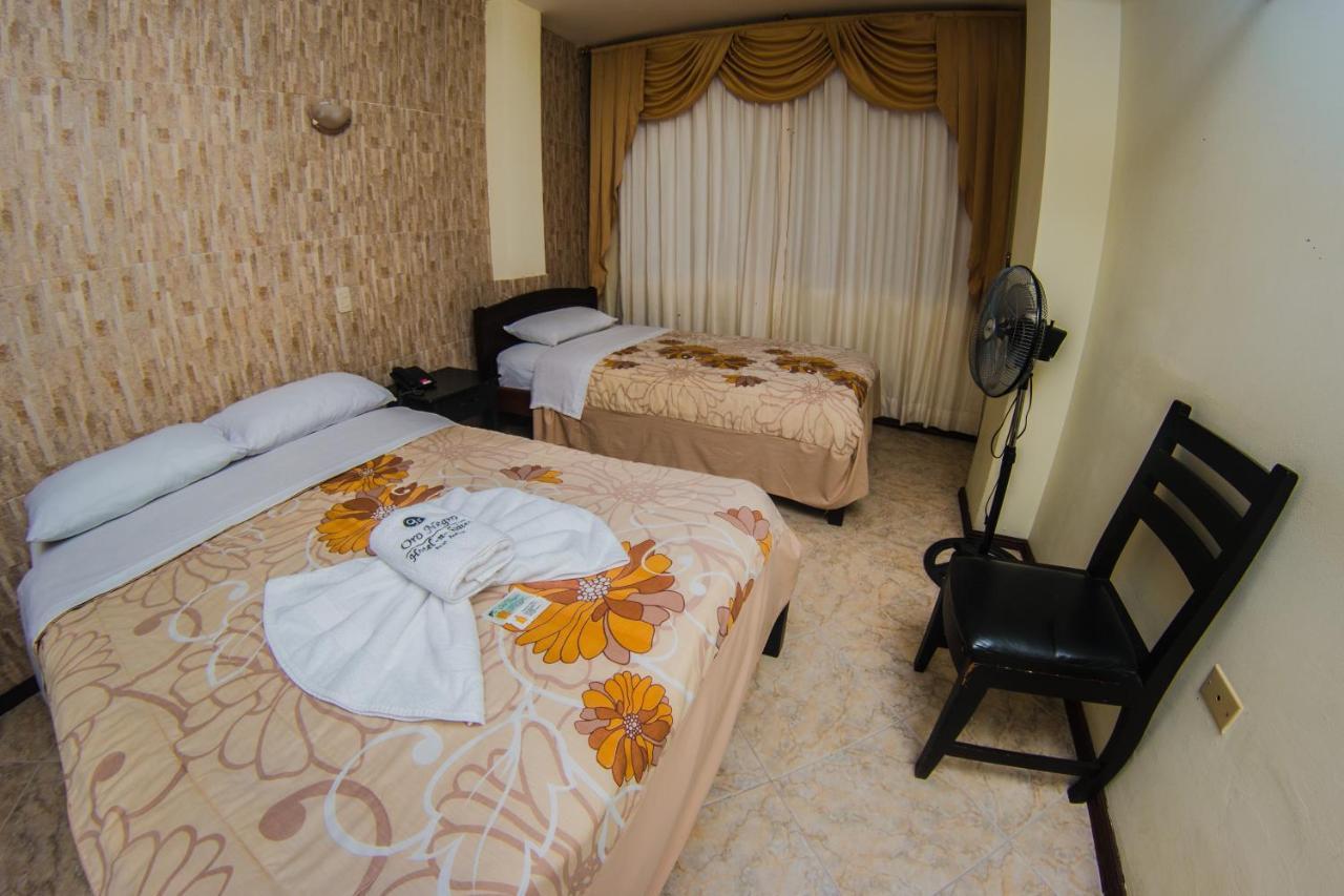 Hotel Oro Negro プヨ エクステリア 写真